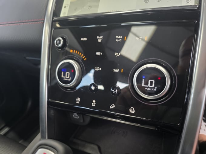 2025 Land Rover Discovery Sport