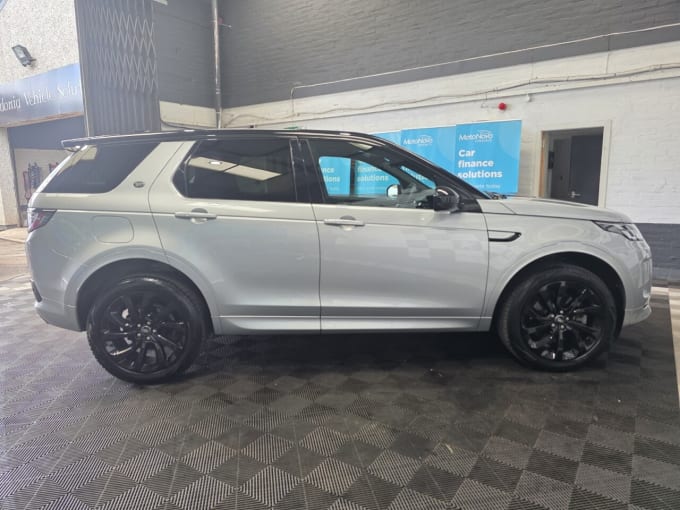 2025 Land Rover Discovery Sport