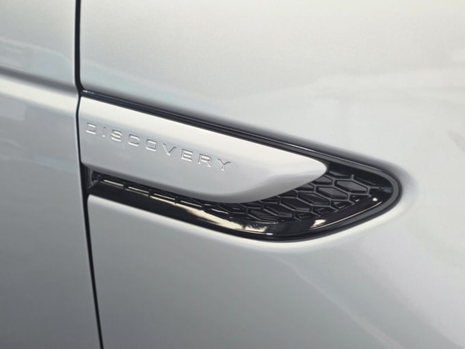 2025 Land Rover Discovery Sport