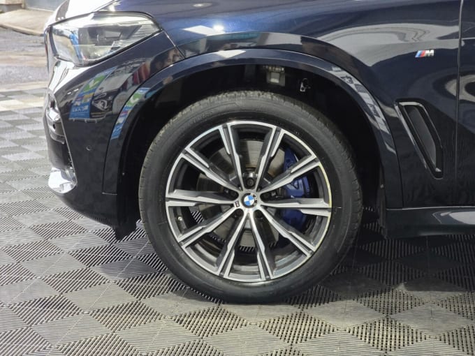 2025 BMW X5