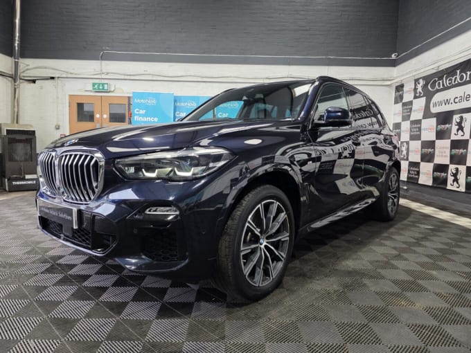 2025 BMW X5