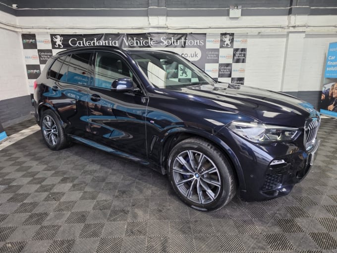 2025 BMW X5