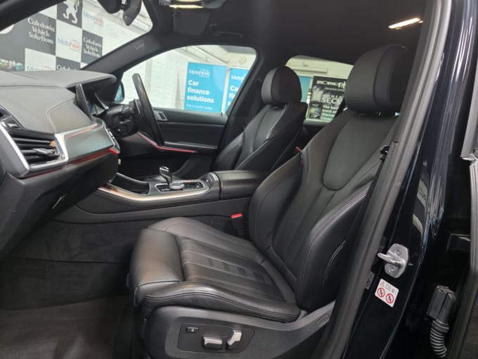2025 BMW X5