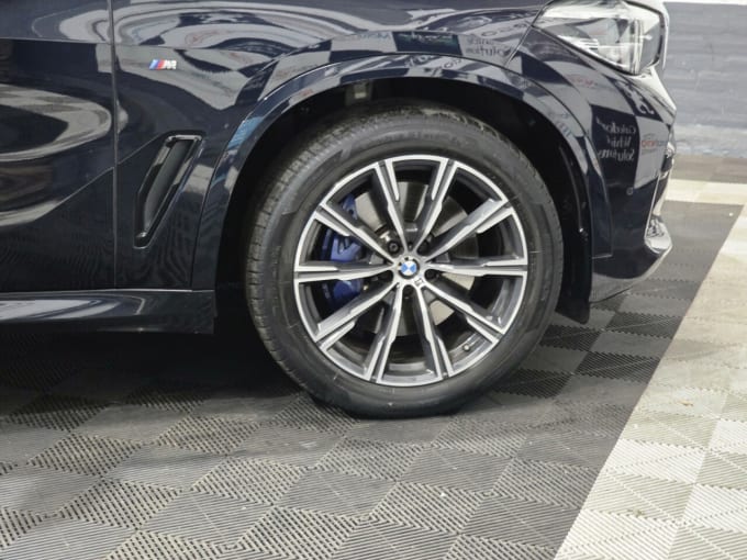 2025 BMW X5