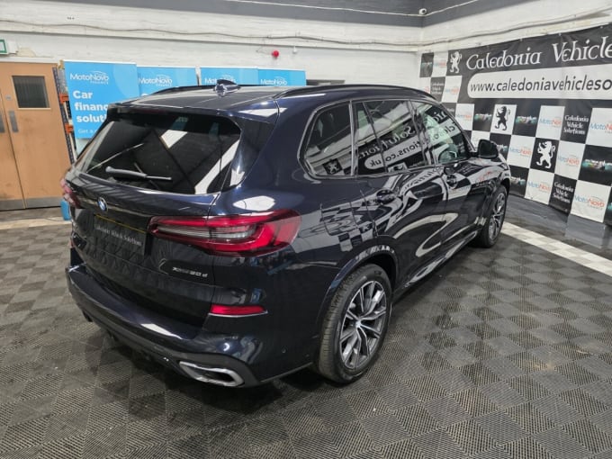 2025 BMW X5