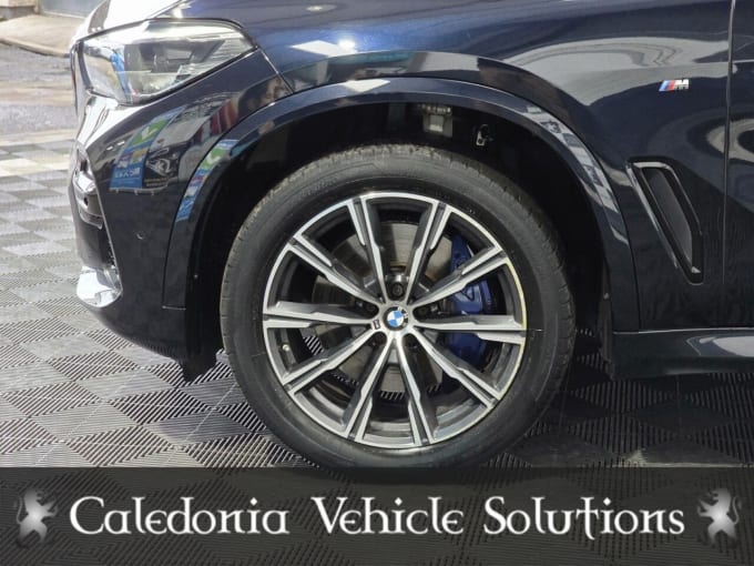 2025 BMW X5