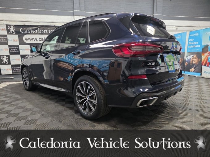 2025 BMW X5