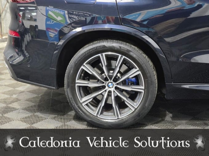 2025 BMW X5