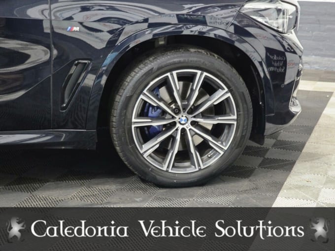 2025 BMW X5