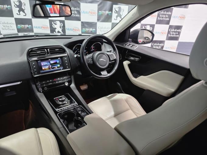 2025 Jaguar F-pace
