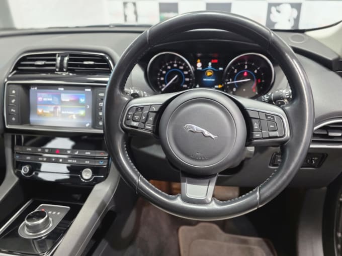 2025 Jaguar F-pace