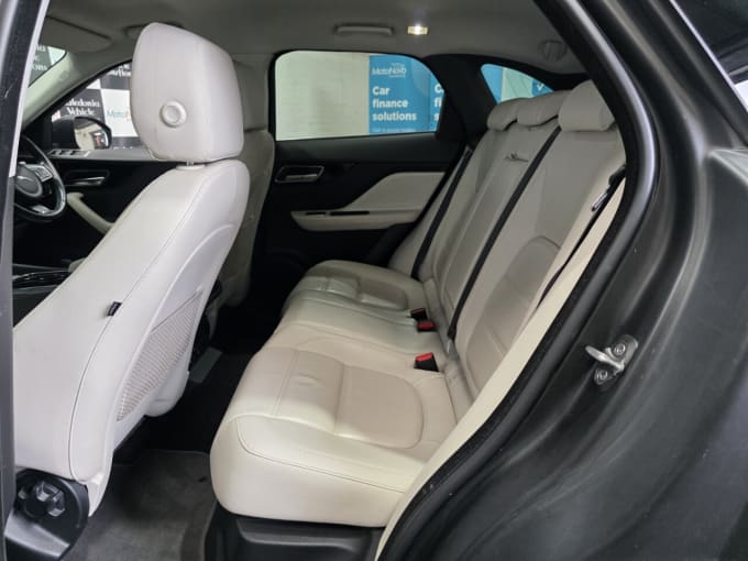 2025 Jaguar F-pace