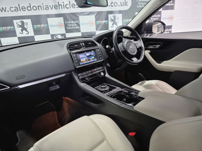 2025 Jaguar F-pace