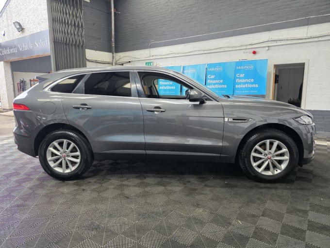 2025 Jaguar F-pace