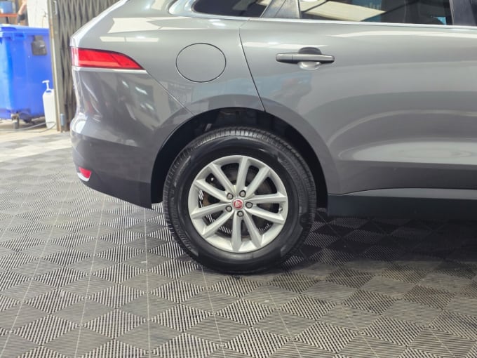 2025 Jaguar F-pace