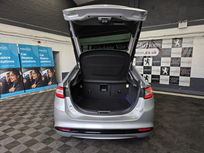 2025 Ford Mondeo