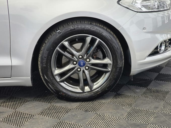 2025 Ford Mondeo