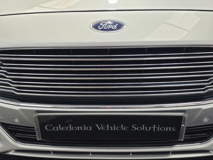 2025 Ford Mondeo