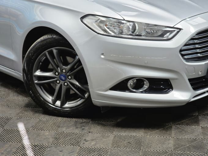 2025 Ford Mondeo