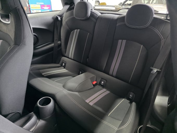 2025 Mini Hatch