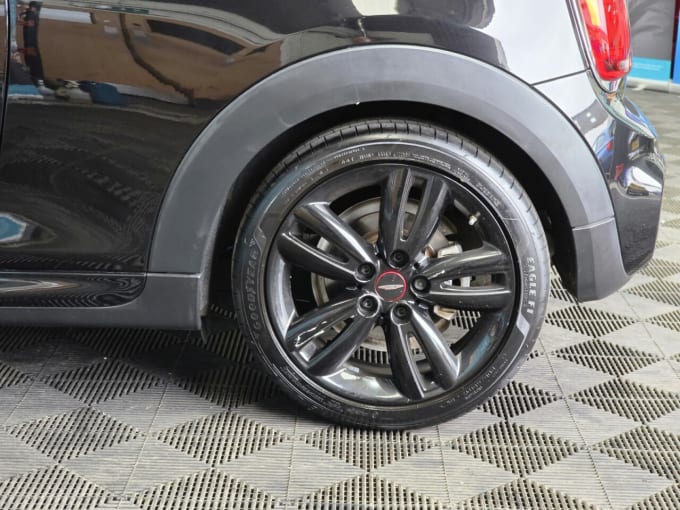 2025 Mini Hatch