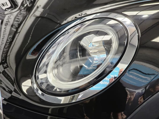 2025 Mini Hatch
