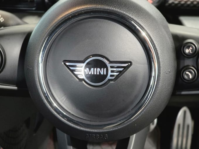 2025 Mini Hatch