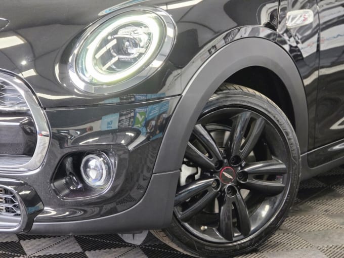 2025 Mini Hatch