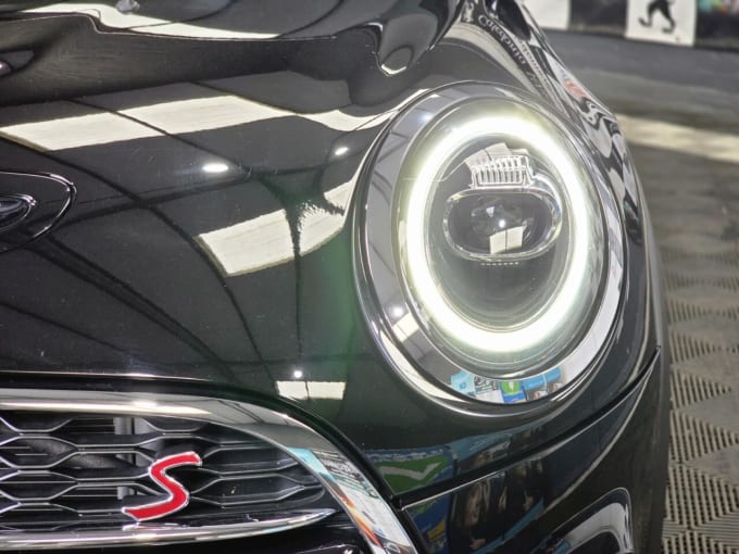 2025 Mini Hatch