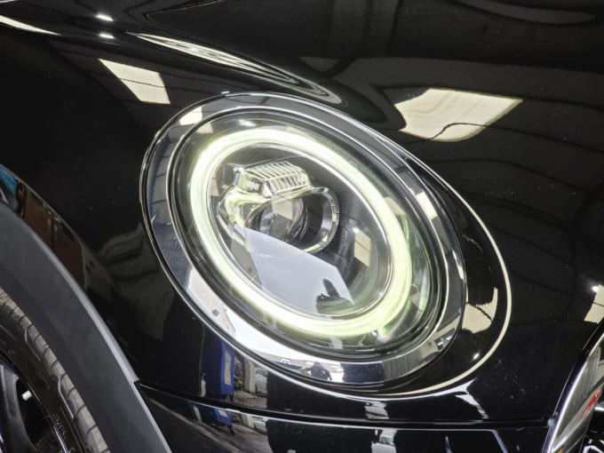 2025 Mini Hatch