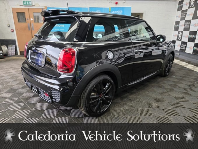2025 Mini Hatch