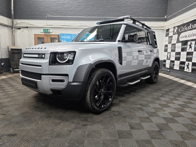 2025 Land Rover Defender