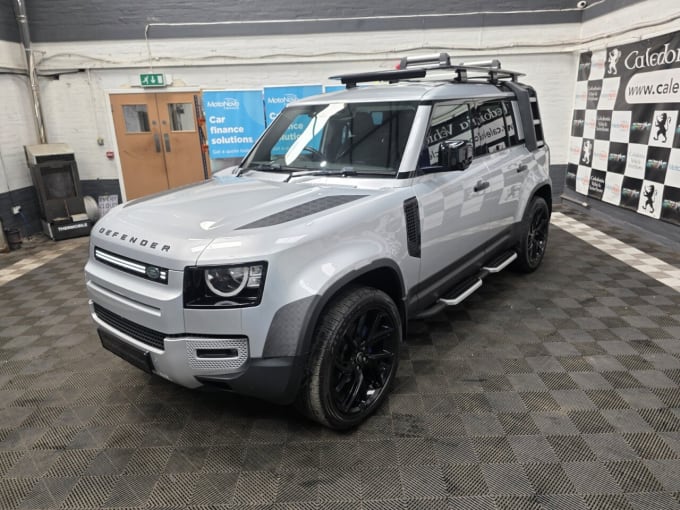 2025 Land Rover Defender