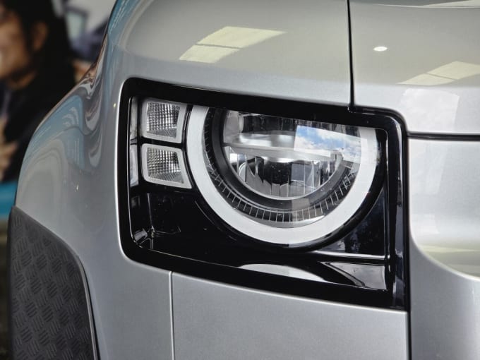 2025 Land Rover Defender