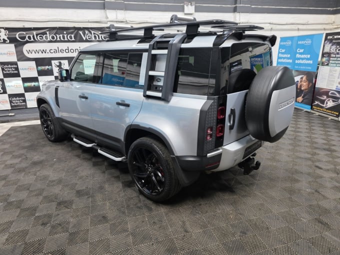 2025 Land Rover Defender