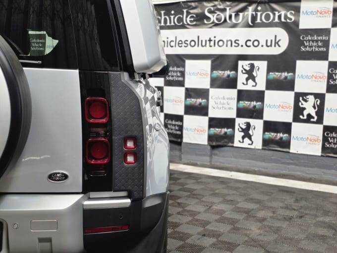 2025 Land Rover Defender