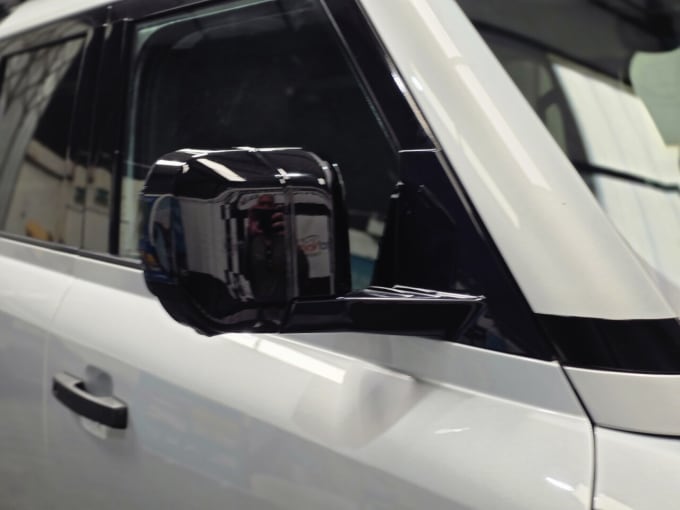 2025 Land Rover Defender