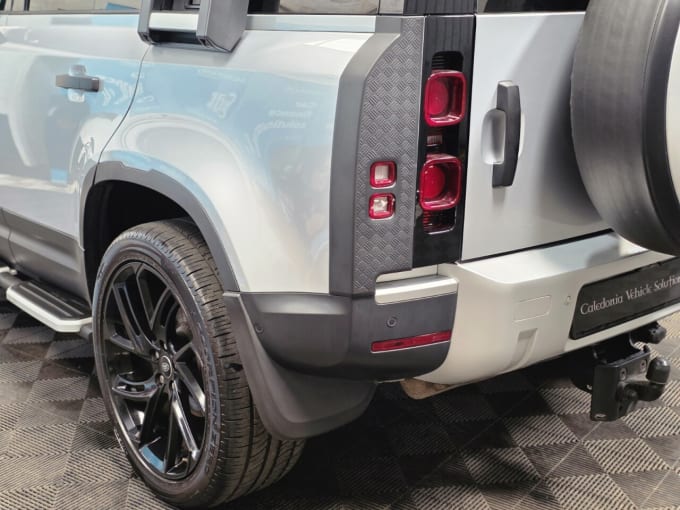 2025 Land Rover Defender