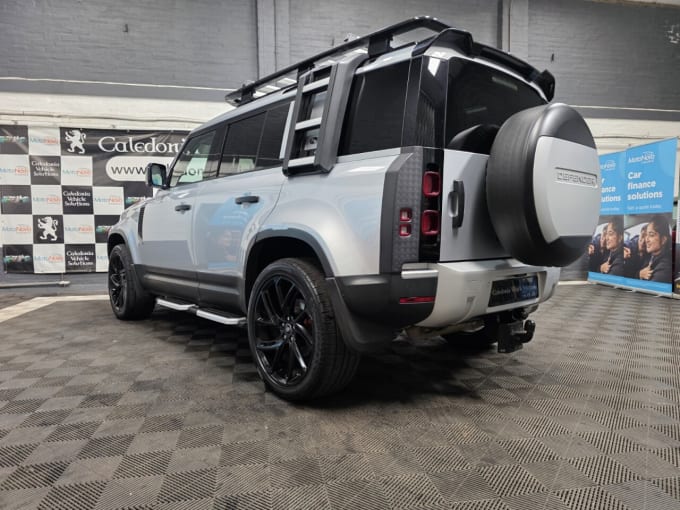 2025 Land Rover Defender