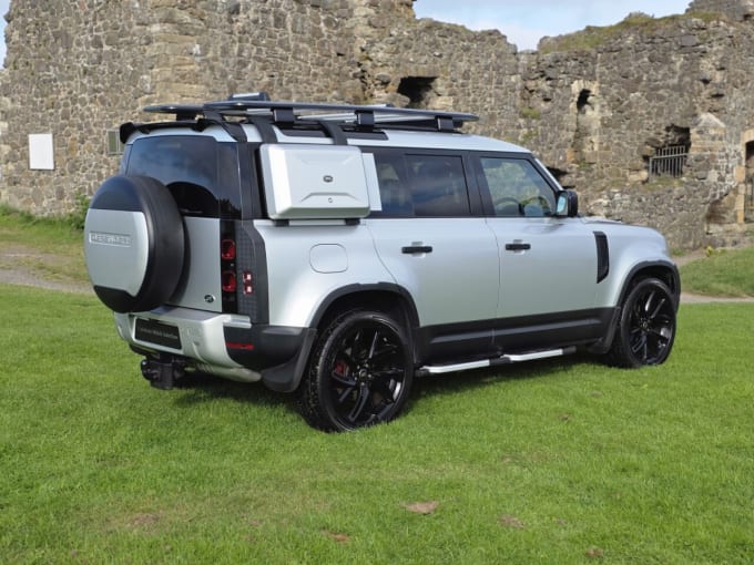 2025 Land Rover Defender
