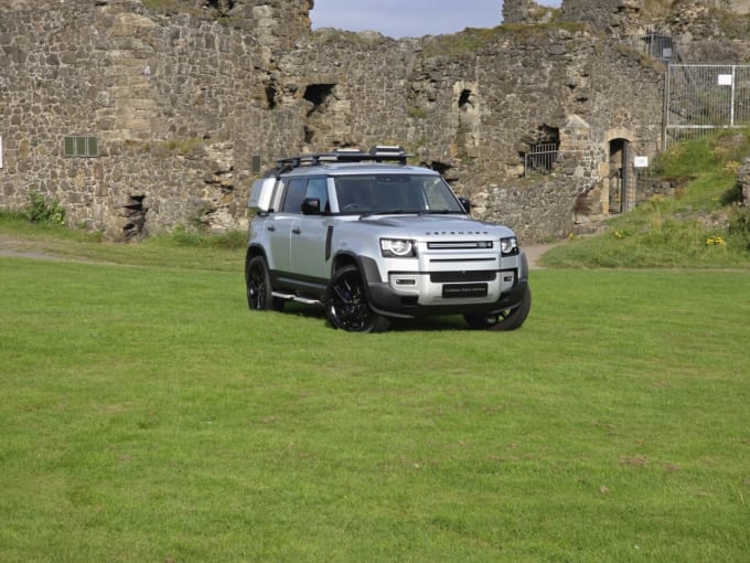 2025 Land Rover Defender