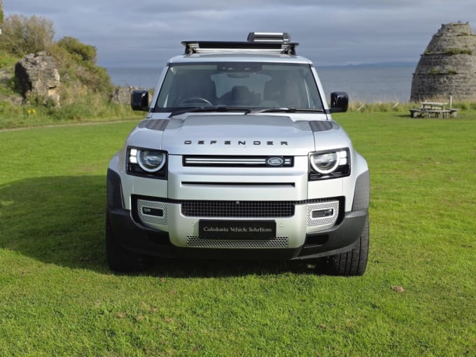 2025 Land Rover Defender
