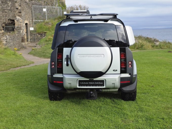 2025 Land Rover Defender