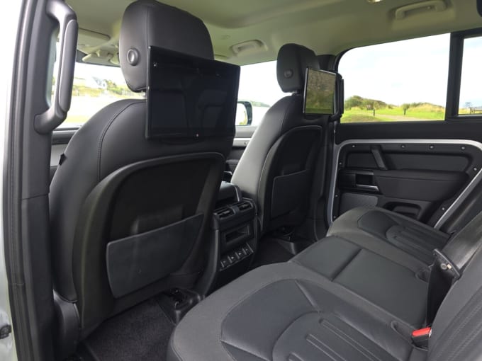 2025 Land Rover Defender