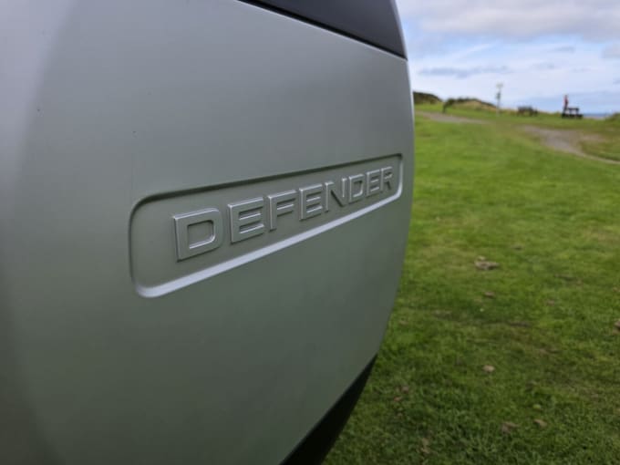 2025 Land Rover Defender