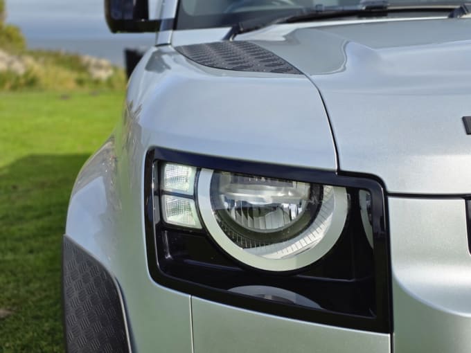 2025 Land Rover Defender