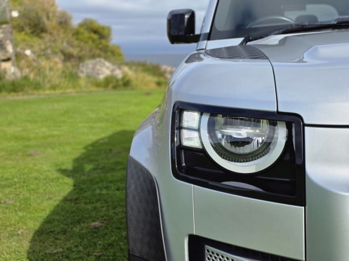 2025 Land Rover Defender