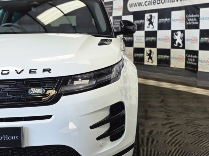 2025 Land Rover Range Rover Evoque