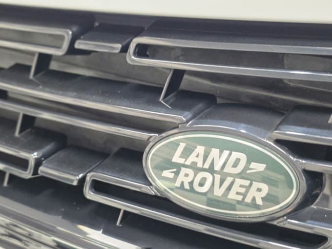 2025 Land Rover Range Rover Evoque