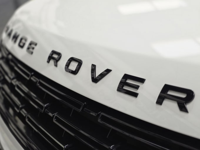 2025 Land Rover Range Rover Evoque